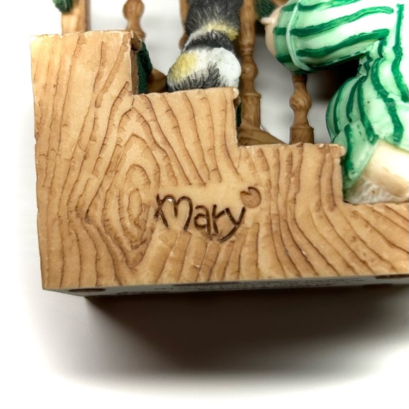 Mary's Moo Moos Enesco 1999 I Thought I Herd Him #548693 Christmas Figure w/Box - Picture 8 of 13